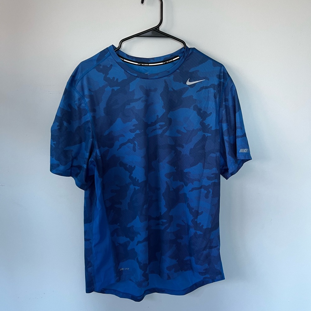 Nike Men's Short Sleeve Blue Camo Tee